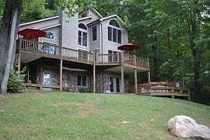 2110 Marsh Hill Rd photo 1