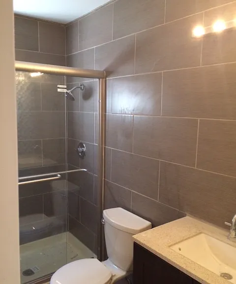109 Avondale St #15 — Photo 4