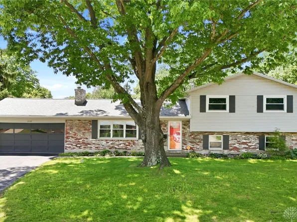 2632 Meadow Park Dr, Dayton, OH 45440