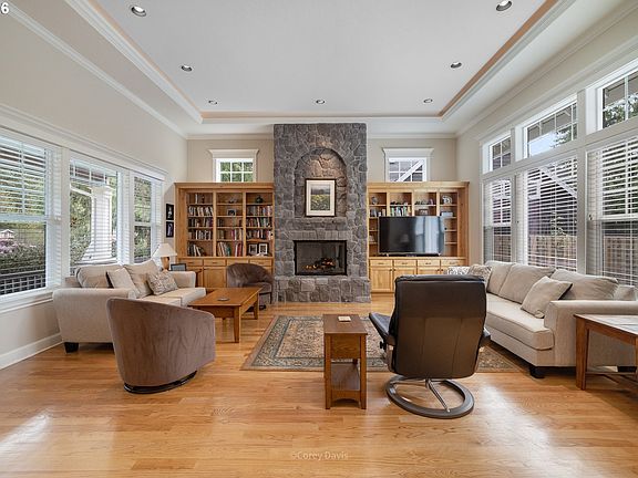 4th image of 10435 Pine Ridge Dr