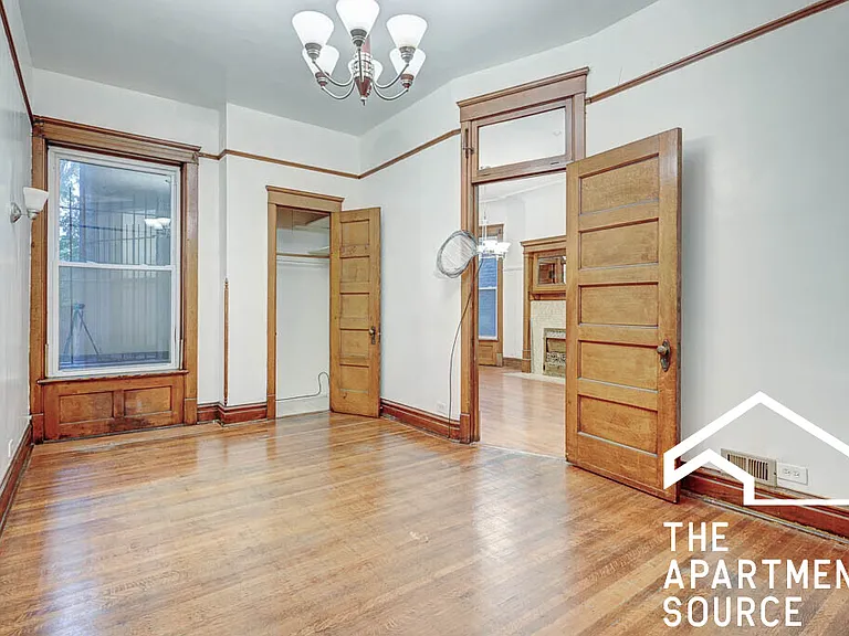 4736 S Prairie Ave #2 — Photo 9