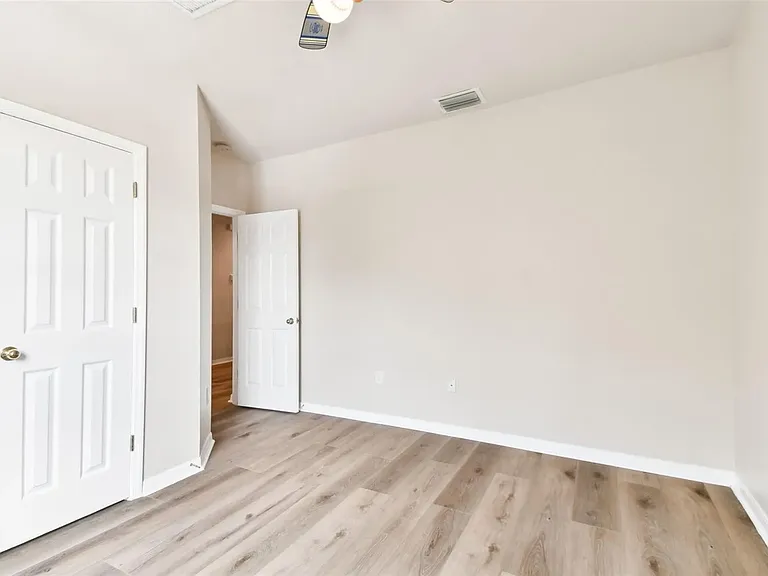 16143 Colchester Palms Dr — Photo 35