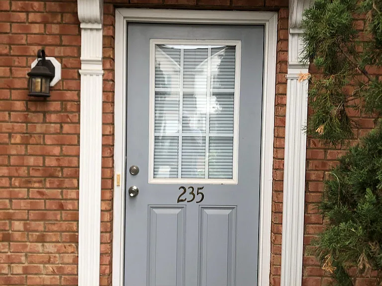 235 Regent Sq — Photo 4