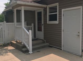 866 Kinsey St, Valparaiso, IN 46385