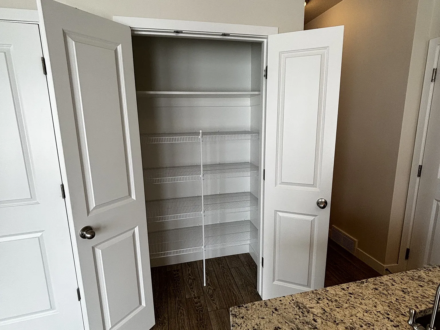 4478 W 2550 N - AD - 1 — Photo 2