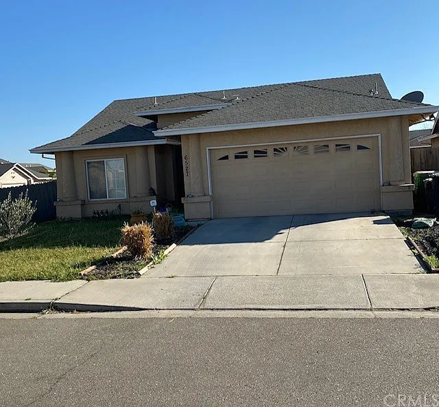 6527 W Nicholas Dr photo 1