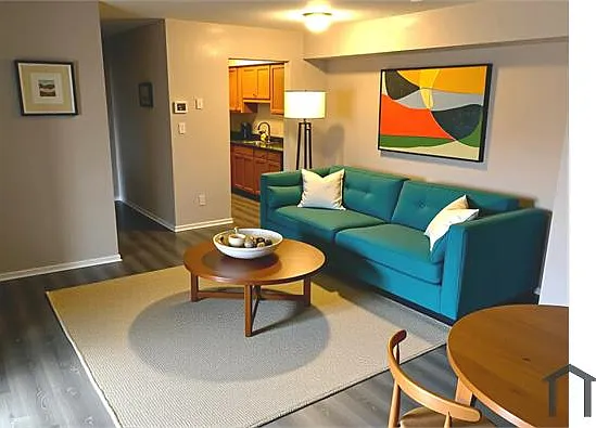 2 bed, 881 sqft, $1,585 — Photo 1