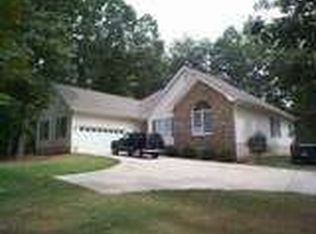 1070 Golf Course Ln, Athens, GA 30605