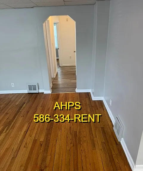Living Room going in to hallway