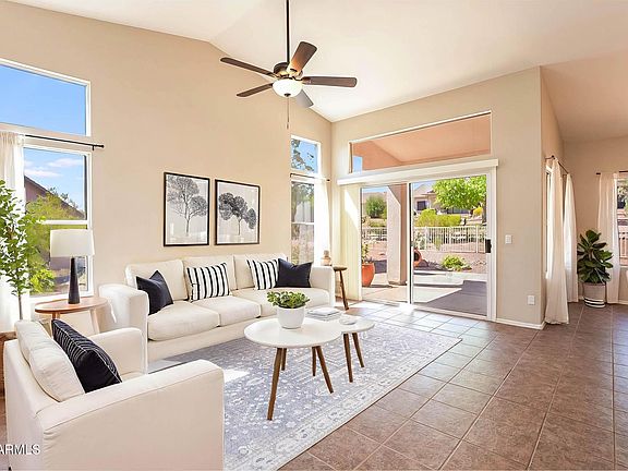 4th image of 338 S WILD HORSE Way