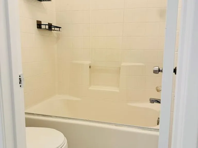 9004 Pine Ridge Way — Photo 12