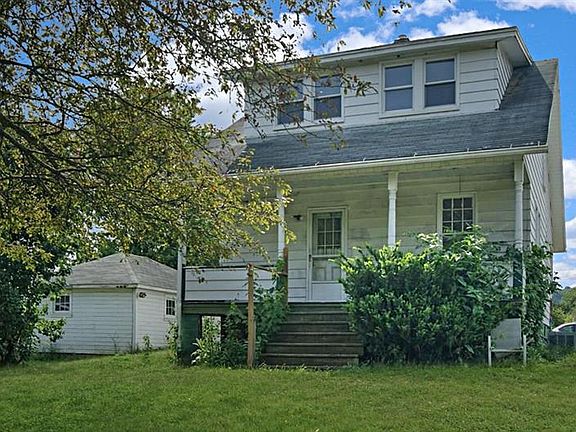 2nd image of 615 May St