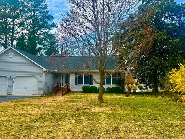 300 S 1st St, Denton, MD 21629