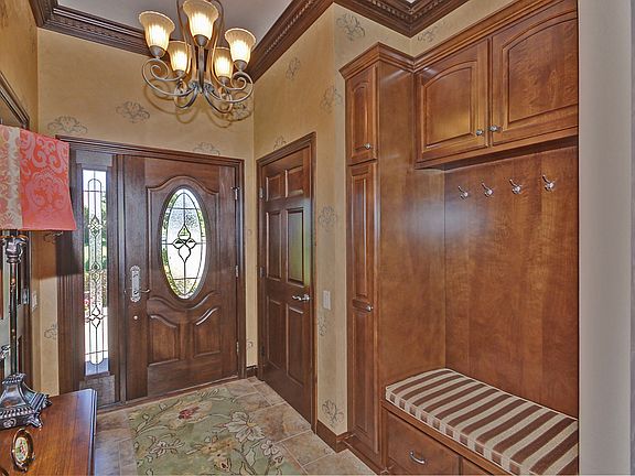 2nd image of W6999 Brackenwood Ln