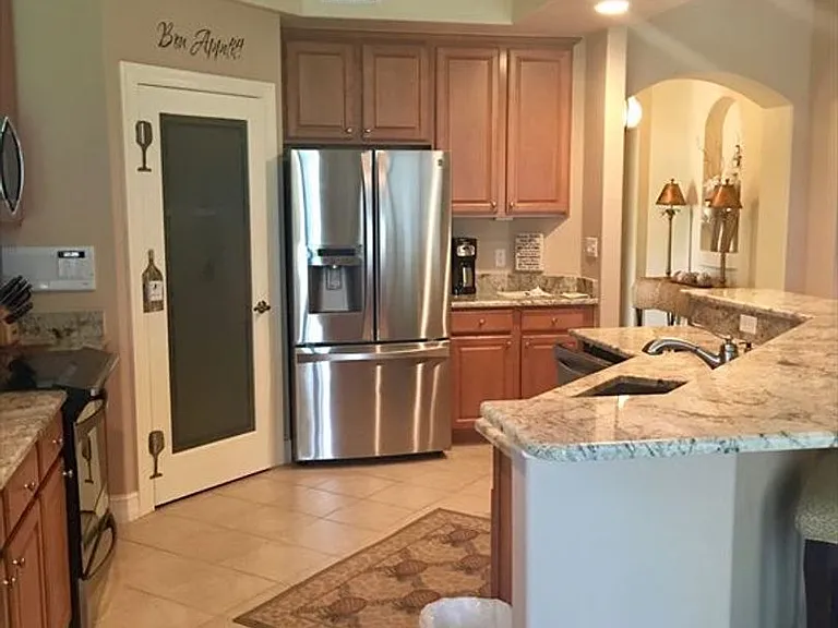 1269 Rialto Way #102 — Photo 5