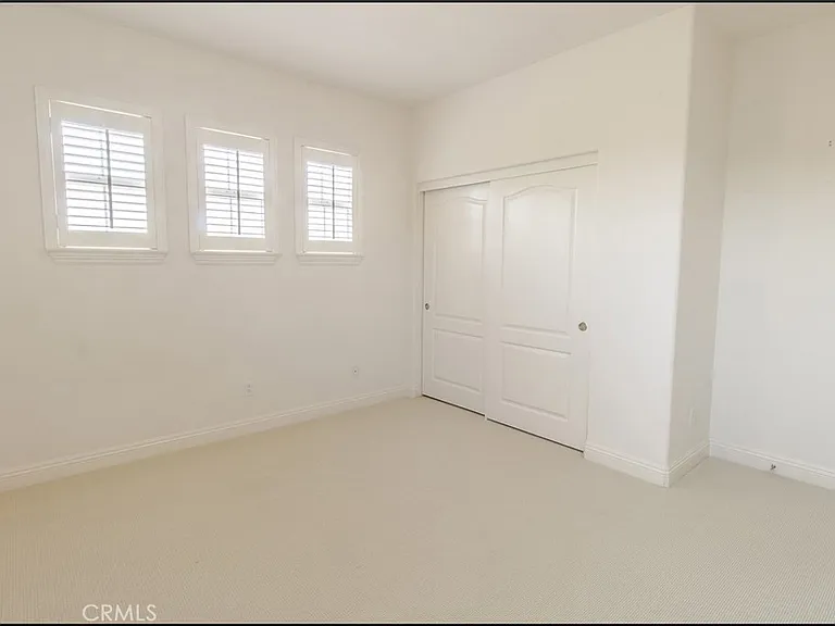 47 Santa Barbara Dr — Photo 26