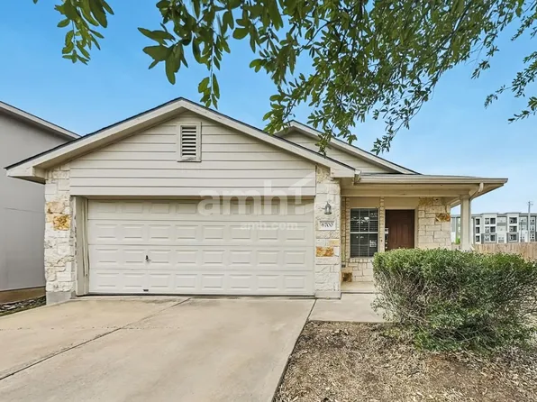 6700 Plains Crest Dr, Del Valle, TX 78617