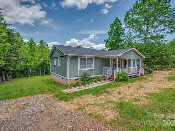 129 Wade Dr, Union Mills, NC 28167