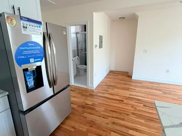 205 Benziger Ave Floor 2, Staten Island, NY 10301