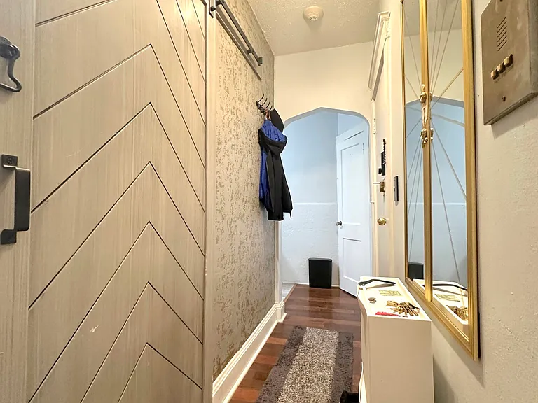 26 Chiswick Rd #18 — Photo 6
