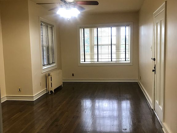 Great space for bedroom and living area!