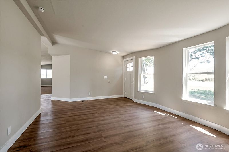 5th image of 9295 N Telegraph Road