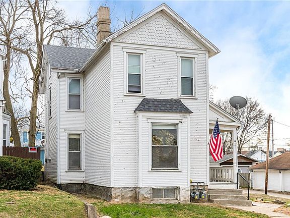 3rd image of 18 Pleasant Ave