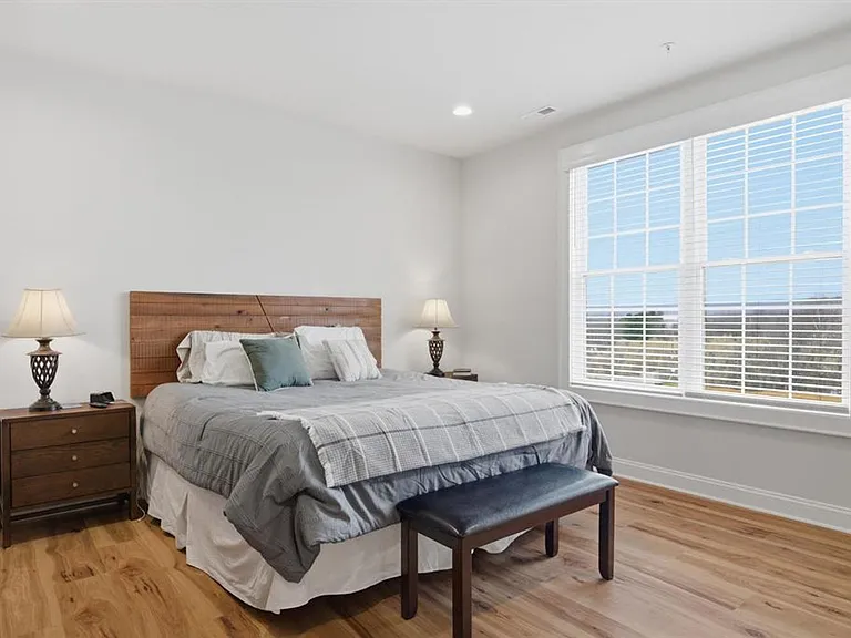 426 Midtown Way — Photo 8