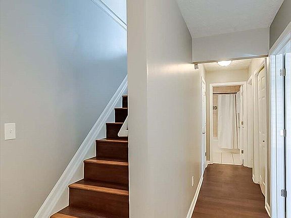 5th image of 1325 Trent Blvd Unit 119
