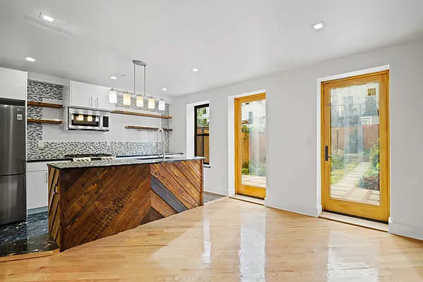 Rented by Douglas Elliman | media 48