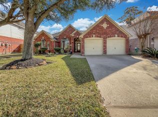 20818 Meadowhill Dr, Spring, TX 77388