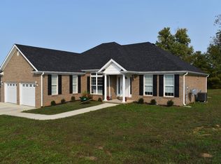 106 Max Cavnes Rd, Danville, KY 40422