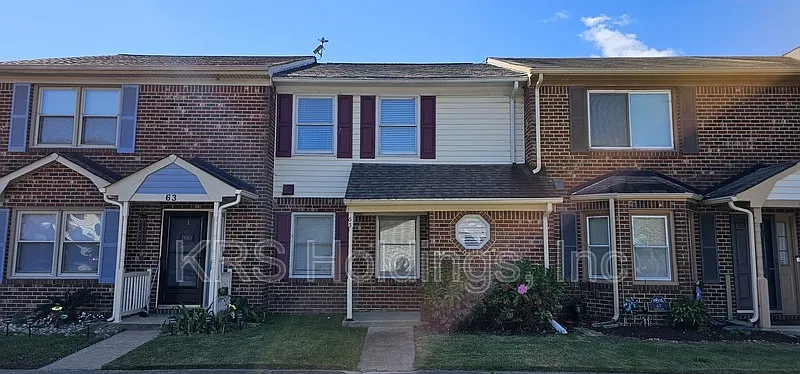 65 Dawn Ln