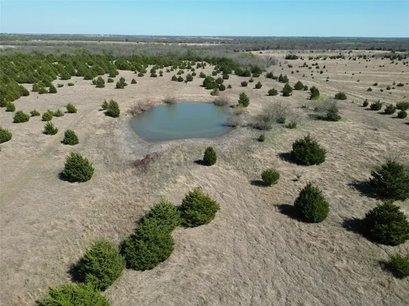 1 County Road 3805, Bailey, TX 75413