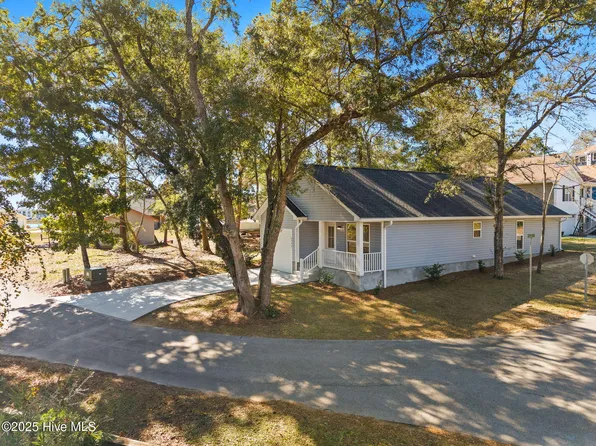 2753 Sea Vista Drive SW, Supply, NC 28462