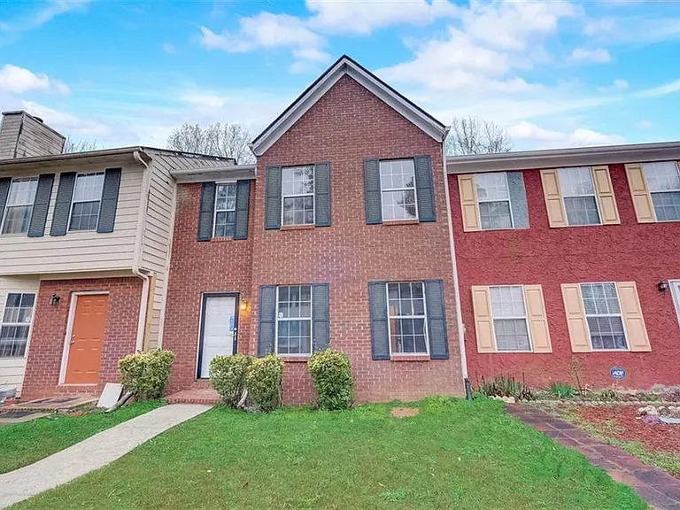 886 Joseph Club Dr SW — Photo 17