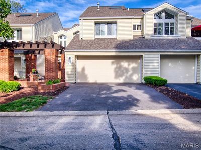 626 Highview Circle Dr, Ballwin, MO, 63021