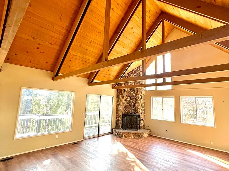 129 Saint Andrews Dr — Photo 3