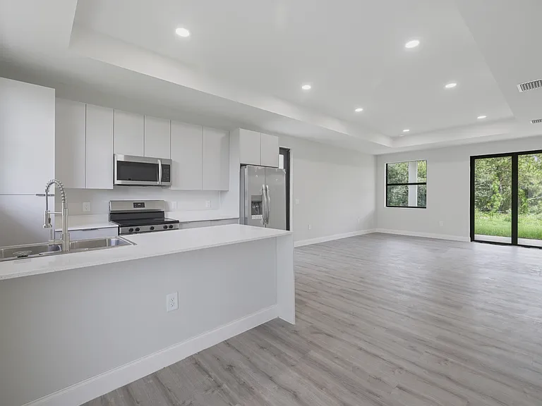 3216 53rd St W — Photo 28