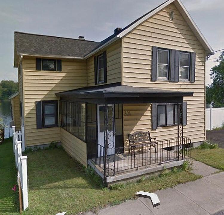 1st image of 808 Hudson Ave
