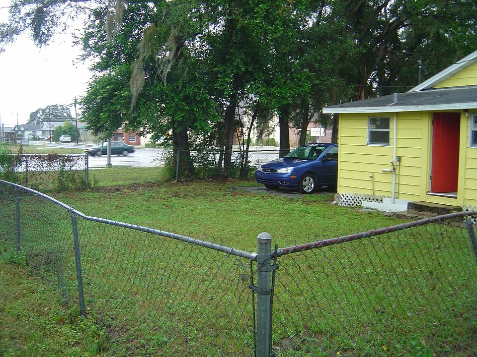 2nd image of 420 Quincy St