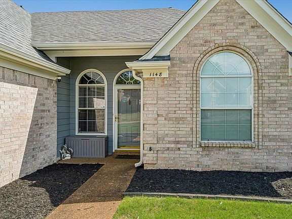 3rd image of 1148 Breezy Valley Dr