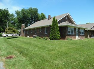 2402 Chestnut St, Columbus, IN 47201