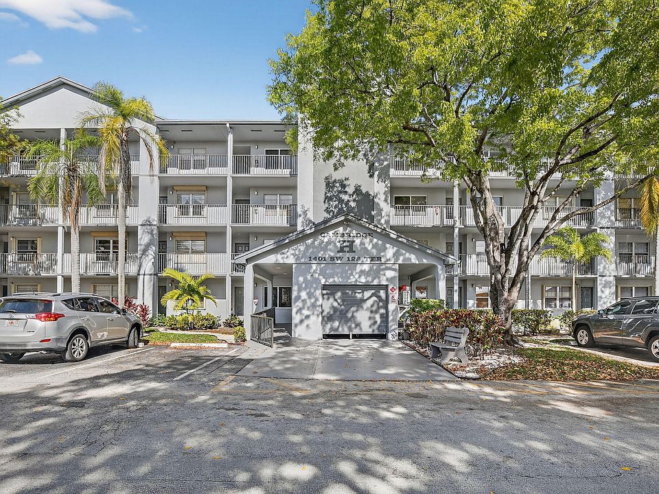 1st image of 1401 SW 128th Terrace #212h