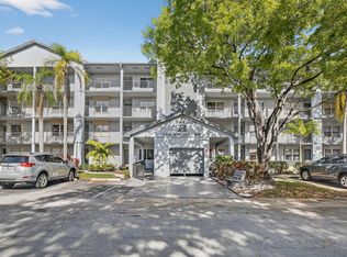 Cambridge at Century Village, Pembroke Pines, FL 33027
