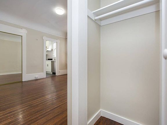 2nd image of 1167 Pine St #6D
