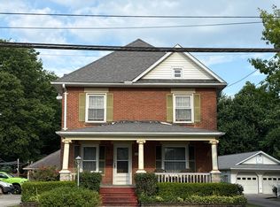 535 Castalia St, Bellevue, OH 44811