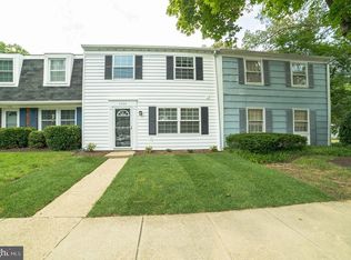 1754 Woodridge Ct, Crofton, MD 21114