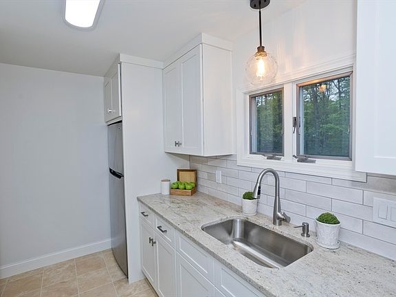 3rd image of 2205 Boston Rd APT C20
