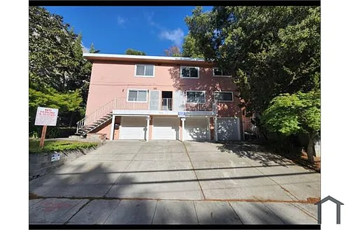 9716 Mountain Blvd Photo 1